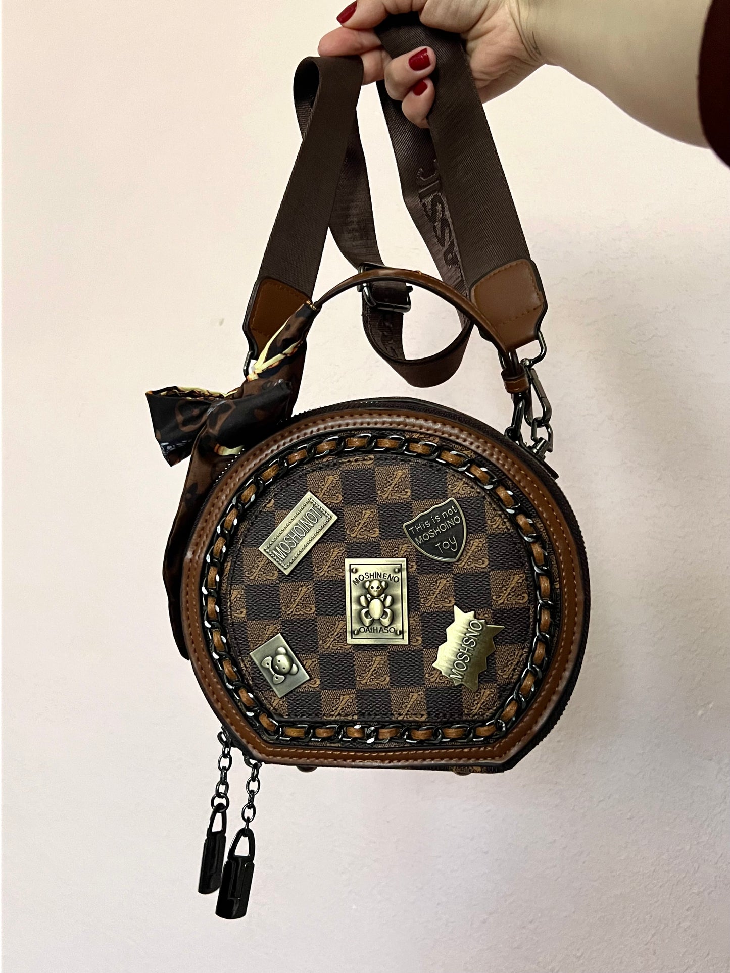 Vintage crossbody purse