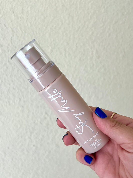 Bebella Matte setting spray