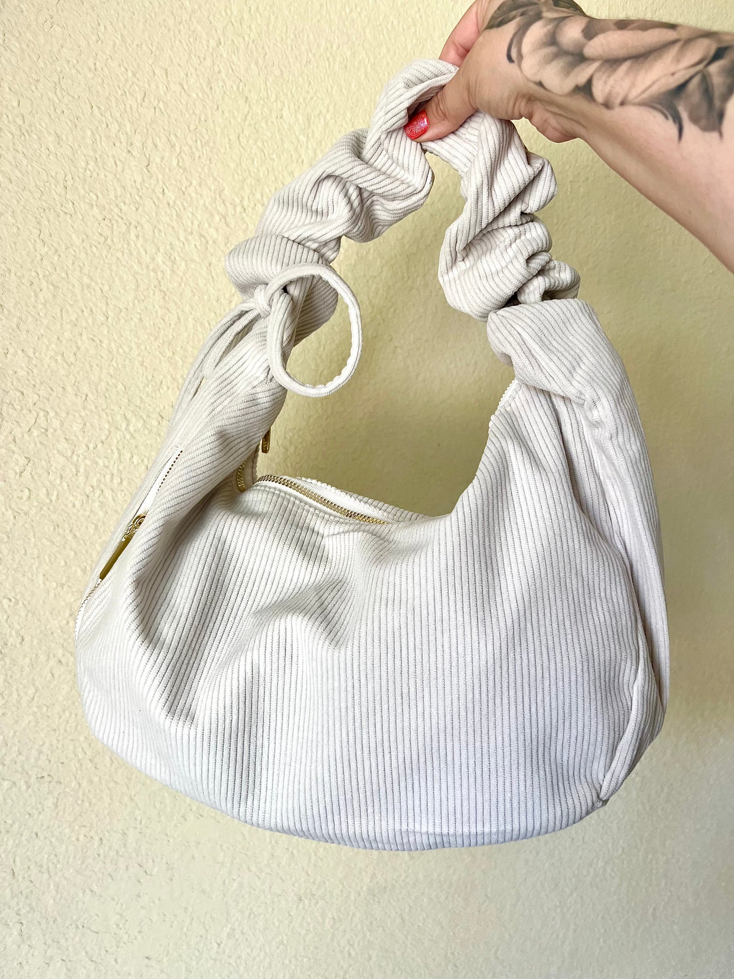 Chic moon purse