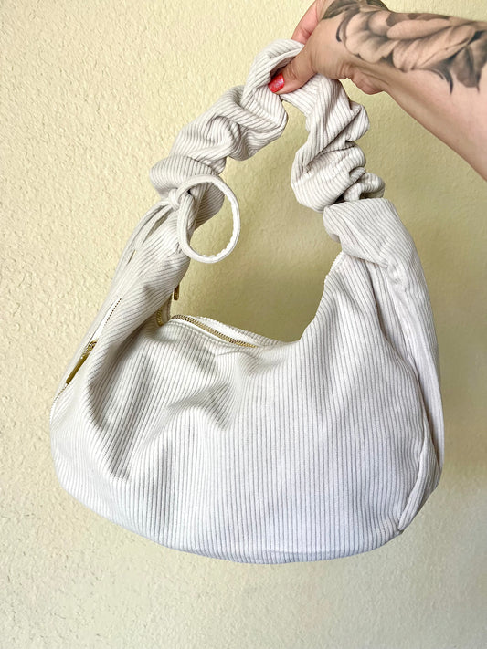 Chic moon purse