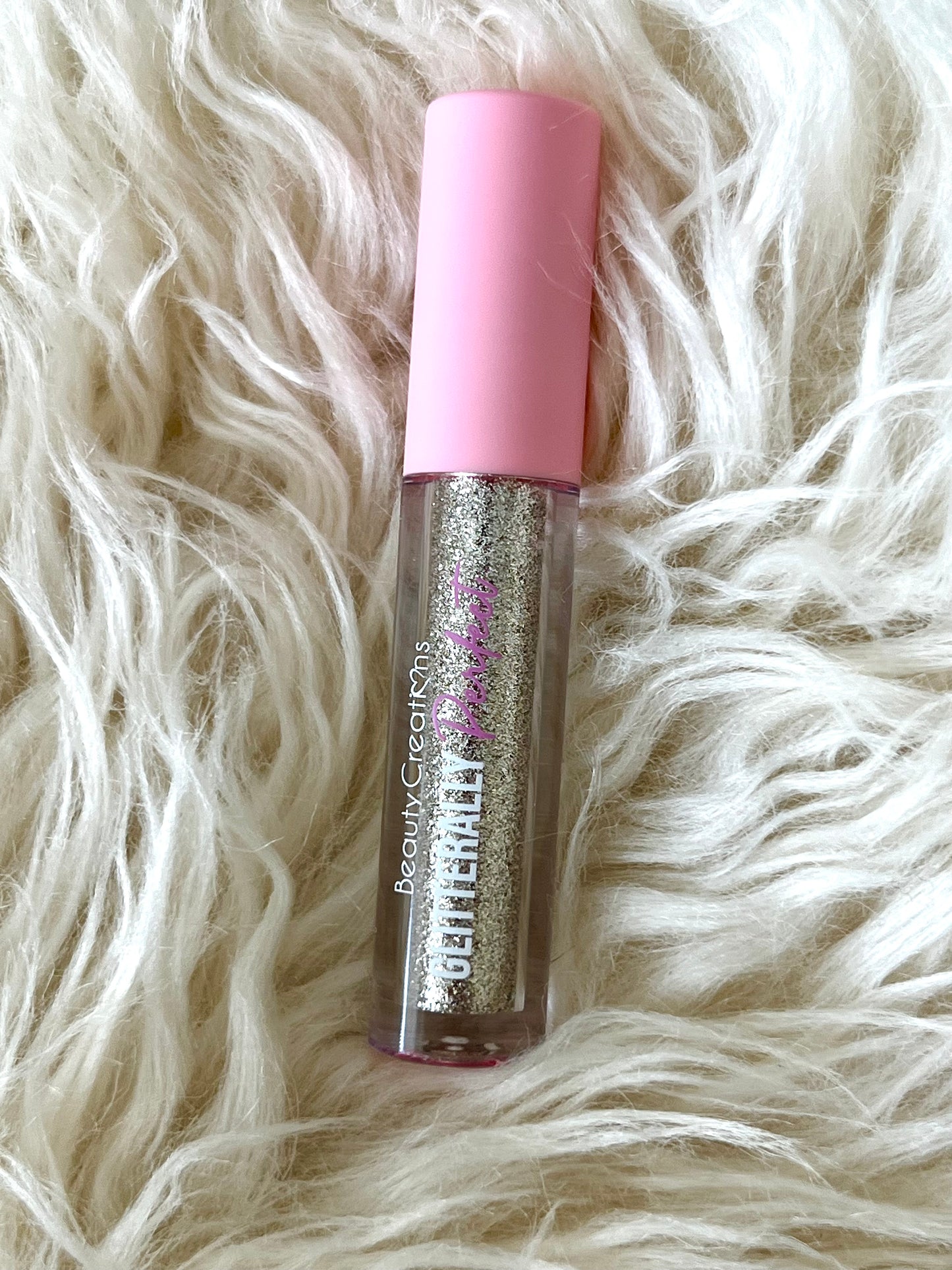 GLITTERALLY PERFECT - Glitter liner