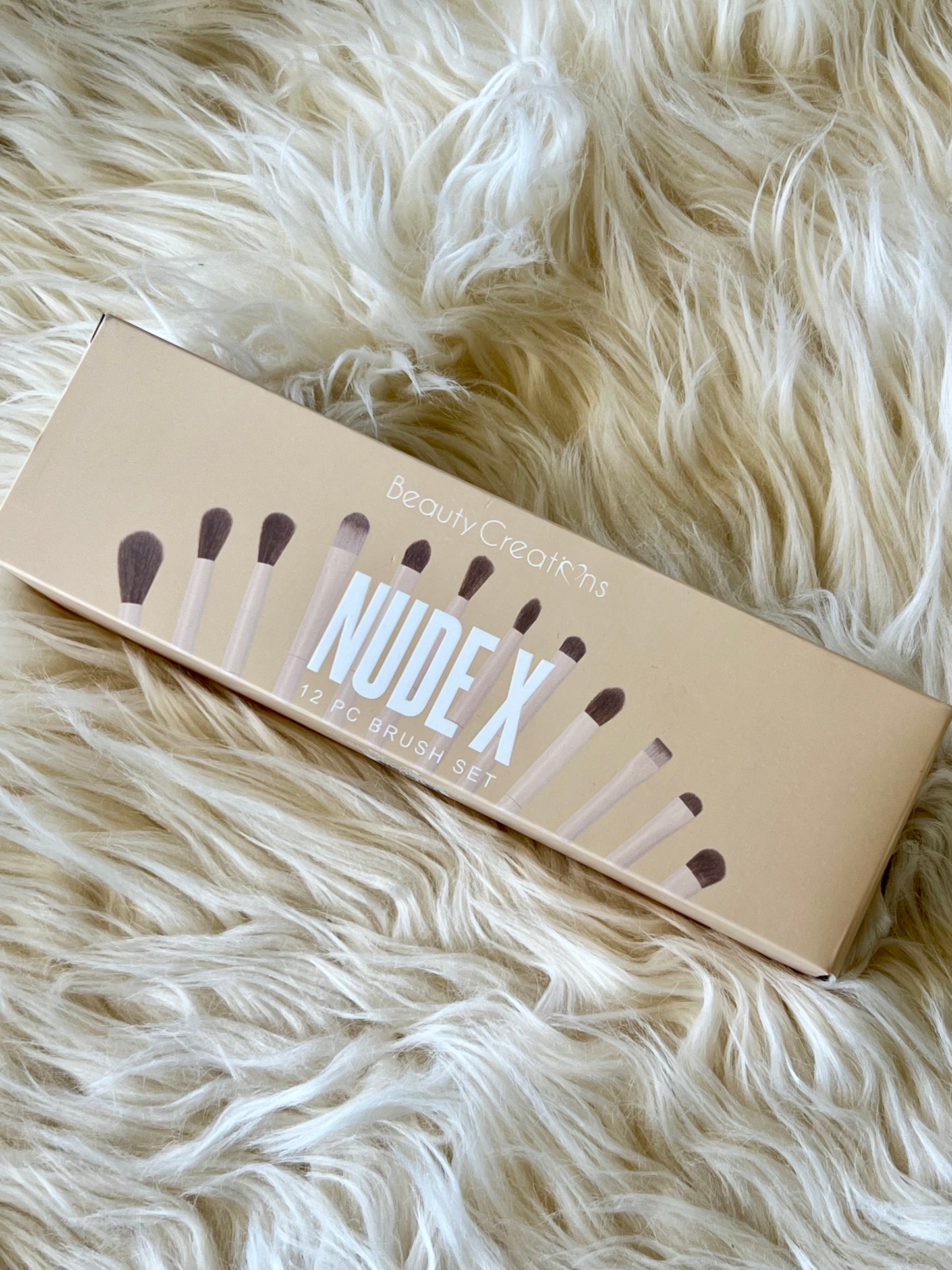 NUDE X 12 piece brush set